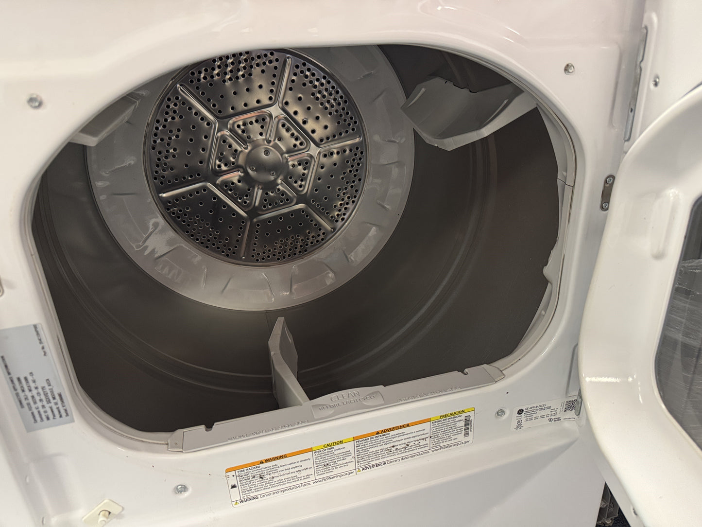 GE Profile 5 Cu. Ft. Washer and 7.4 Cu. Ft. Dryer Laundry Pair