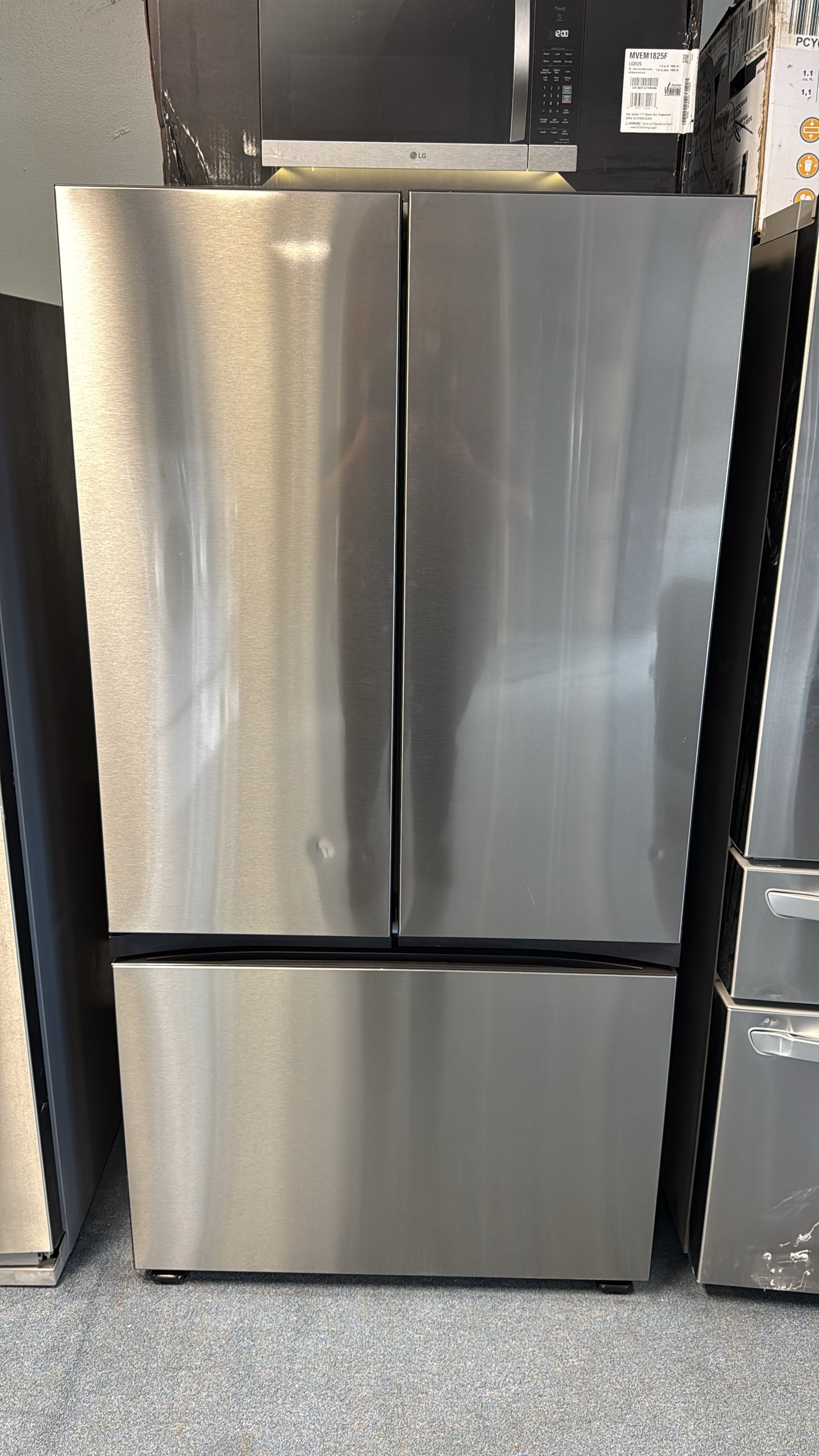 Samsung French Door Stainless Steel Dual Ice Maker with Water Dispenser