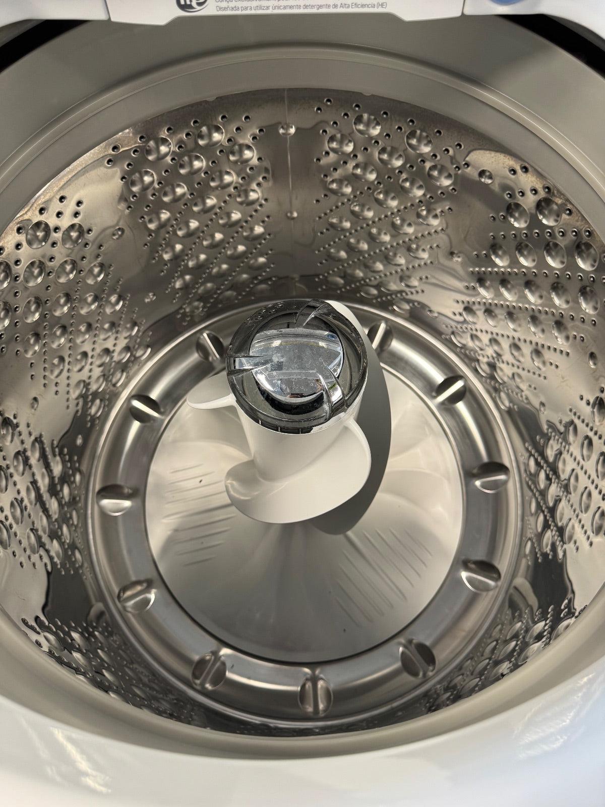 LG — Washer, 5.0 cu ft With Agitator