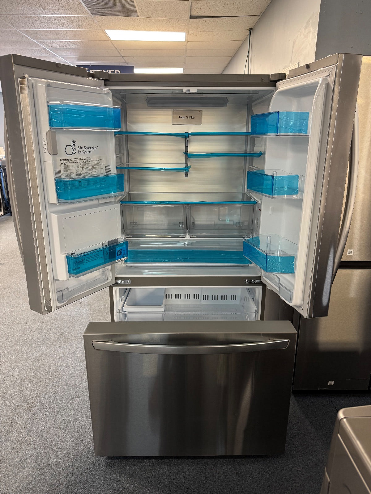 LG - Refrigerator French Door 3 Door