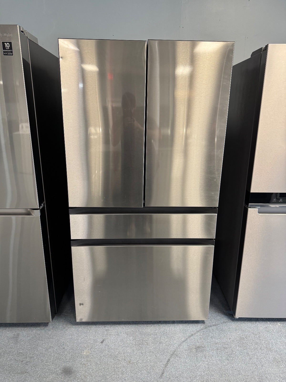 Refrigerator Samsung-French Door 4 Door
