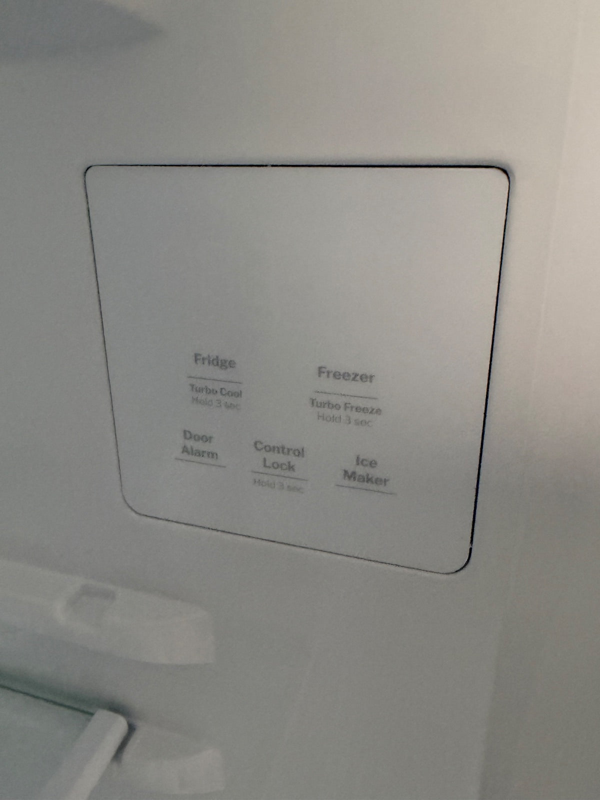 GE — Refrigerator Side-by-Side