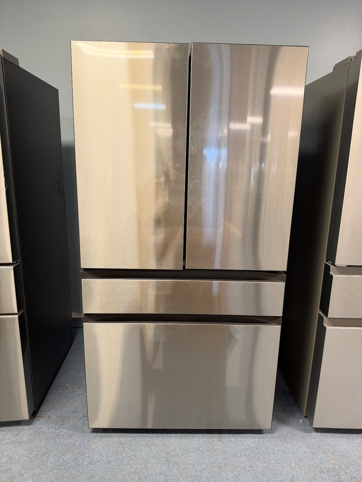 Samsung — Bespoke with AutoFill Water Pitcher 4 Door