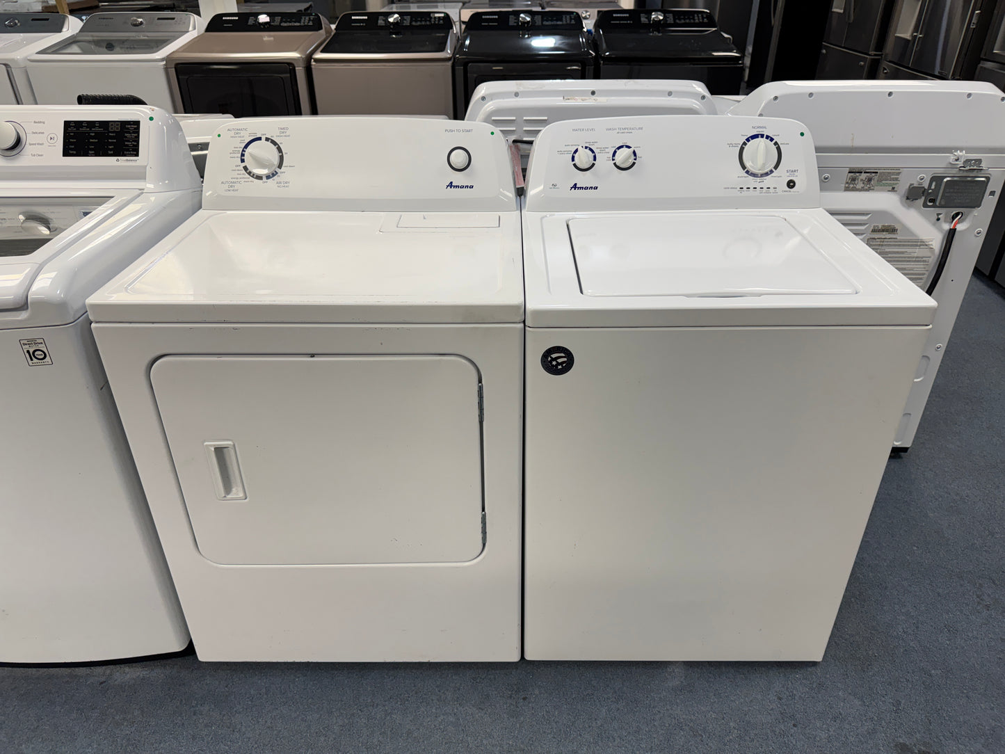 Amana 4.0 cu ft. Top Load Dual Action Agitator Washer and Gas Dryer Set